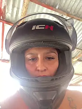 Keittly  online show from December 2024 05:53:02 PM