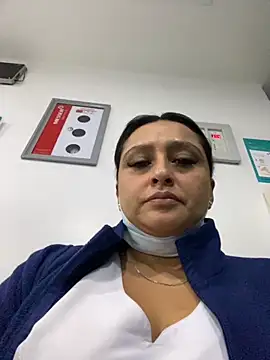 Keittly  online show from October 2025 02:59:01 AM