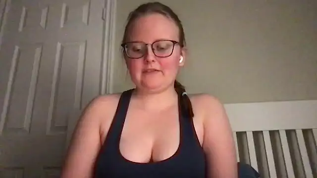 lexie lilacs online show from January 2025 02:48:02 AM