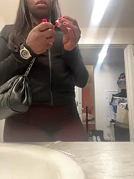 Snapshot of Alexkapriii3 chatting on January 2026 02:04:01 AM Alexkapriii3 online show from January 2026 02:04:01 AM