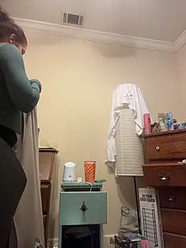 Snapshot of HotMessStilltheBest chatting on November 2025 06:57:01 AM HotMessStilltheBest online show from November 2025 06:57:01 AM