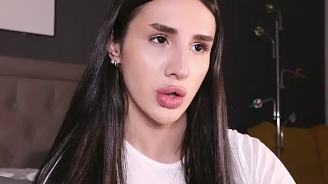 Kim Oberlin  online show from October 2025 11:50:02 AM