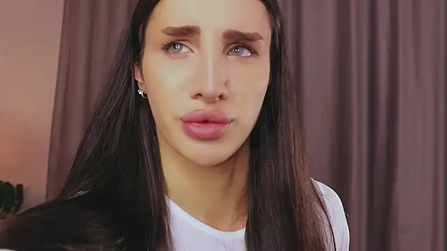 Kim Oberlin  online show from November 2025 11:32:02 AM