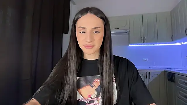 Kim Oberlin  online show from March 2026 02:01:01 PM