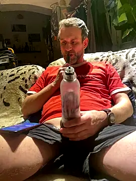 Snapshot of Gilgamesch1704 chatting on October 2025 12:56:02 AM Gilgamesch1704 online show from October 2025 12:56:02 AM