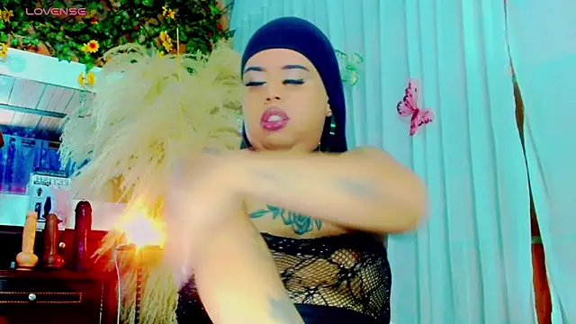 Snapshot of nauthyvalentina chatting on March 2026 09:51:01 PM nauthyvalentina online show from March 2026 09:51:01 PM