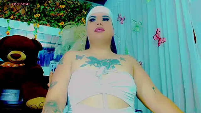 Snapshot of nauthyvalentina chatting on March 2026 01:58:02 PM nauthyvalentina online show from March 2026 01:58:02 PM