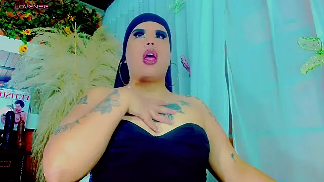 Snapshot of nauthyvalentina chatting on March 2026 03:34:01 PM nauthyvalentina online show from March 2026 03:34:01 PM