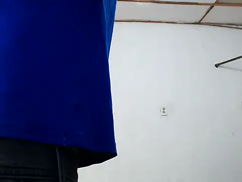 Snapshot of fernandez_latinblackk chatting on January 2025 02:37:01 AM fernandez latinblackk online show from January 2025 02:37:01 AM