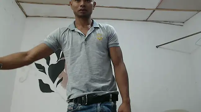 Snapshot of fernandez_latinblackk chatting on February 2025 03:18:02 AM fernandez latinblackk online show from February 2025 03:18:02 AM