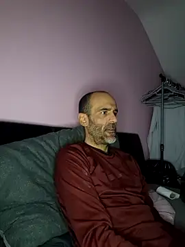 Snapshot of Fitovzla1 chatting on November 2025 08:03:02 AM Fitovzla1 online show from November 2025 08:03:02 AM