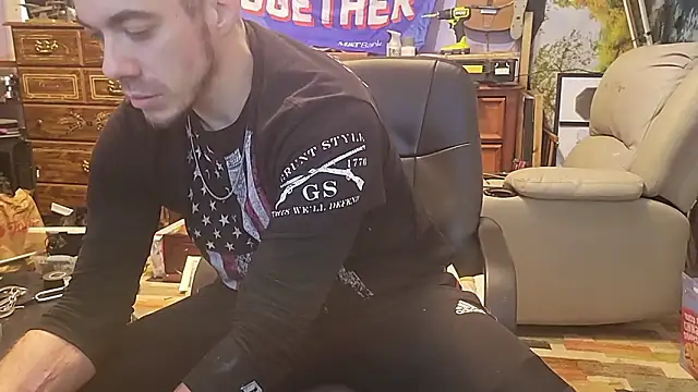 ScubaStevex online show from January 2026 08:51:02 PM