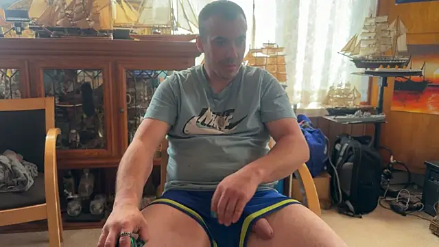ScubaStevex online show from May 2026 12:13:02 PM