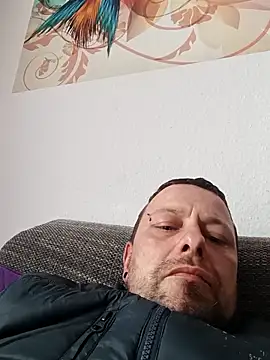 Snapshot of ich411983 chatting on April 2026 10:57:02 AM ich411983 online show from April 2026 10:57:02 AM