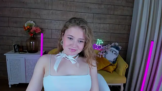Snapshot of SelinSwarovski chatting on January 2025 01:39:02 AM SelinSwarovski online show from January 2025 01:39:02 AM