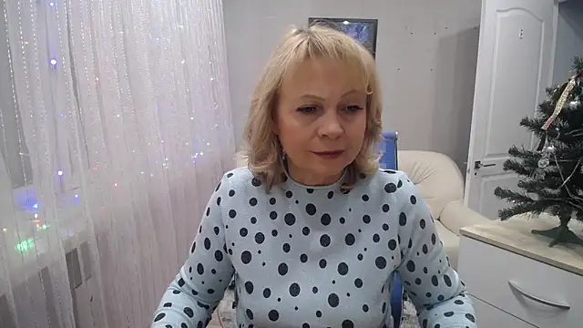 Snapshot of Milla_Cutie18 chatting on December 2024 05:51:01 AM Milla Cutie18 online show from December 2024 05:51:01 AM