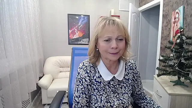 Snapshot of Milla_Cutie18 chatting on December 2024 12:16:01 PM Milla Cutie18 online show from December 2024 12:16:01 PM