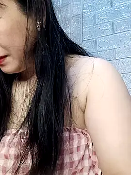 Snapshot of Basabetnga chatting on September 2025 11:32:02 PM Basabetnga online show from September 2025 11:32:02 PM