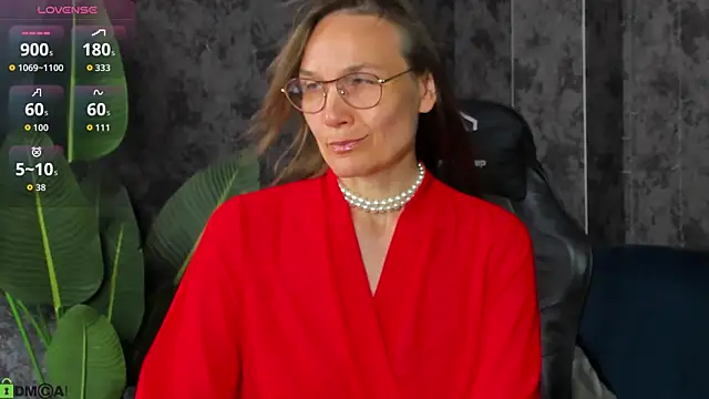 Lillian White online show from June 2026 12:45:02 AM