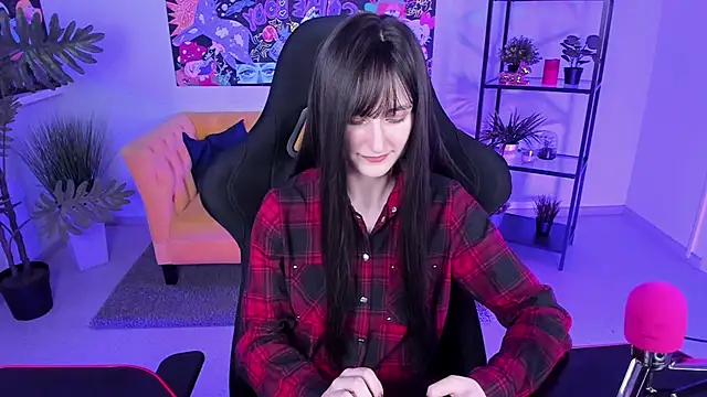 Snapshot of LuxRayi chatting on March 2025 08:54:02 PM LuxRayi online show from March 2025 08:54:02 PM