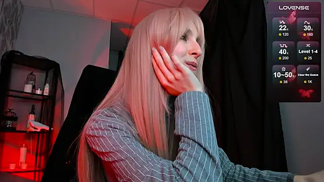 Snapshot of LuxRayi chatting on October 2025 09:15:02 PM LuxRayi online show from October 2025 09:15:02 PM