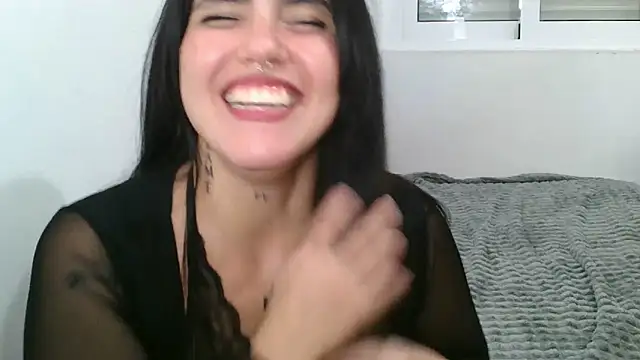Snapshot of AbyCarson chatting on December 2024 07:20:01 PM AbyCarson online show from December 2024 07:20:01 PM