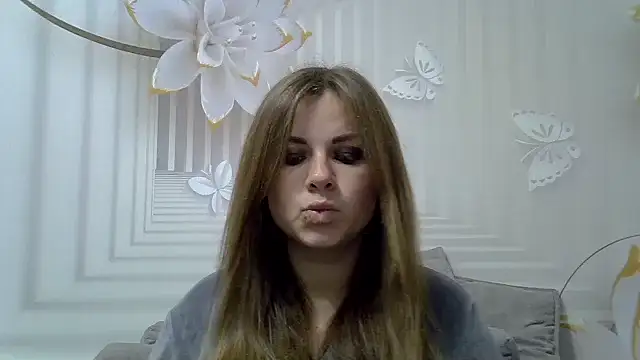 TinaFun4u online show from November 2025 08:18:02 PM