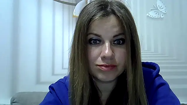 Snapshot of TinaFun4u chatting on May 2026 07:19:02 PM TinaFun4u online show from May 2026 07:19:02 PM