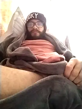 Snapshot of hairyserious chatting on January 2025 03:23:01 PM hairyserious online show from January 2025 03:23:01 PM