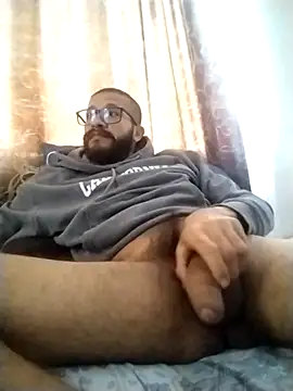 Snapshot of hairyserious chatting on January 2025 01:28:01 PM hairyserious online show from January 2025 01:28:01 PM