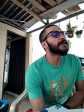 Snapshot of hairyserious chatting on March 2025 07:59:02 PM hairyserious online show from March 2025 07:59:02 PM