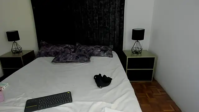 NataGarcia online show from April 2026 04:12:02 PM