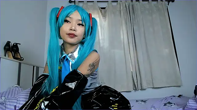 Snapshot of alina_dream chatting on February 2025 04:36:02 AM alina dream online show from February 2025 04:36:02 AM