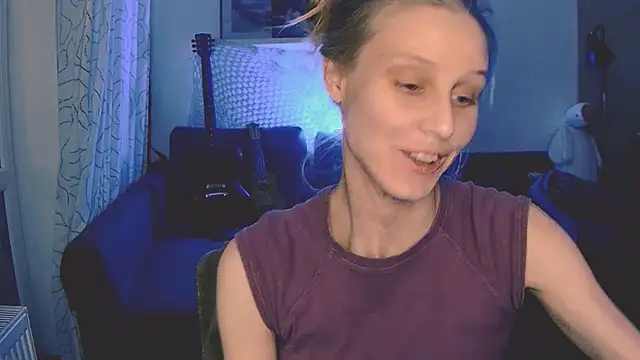 Snapshot of KatiKate chatting on December 2024 07:56:01 PM KatiKate online show from December 2024 07:56:01 PM