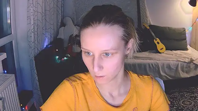 Snapshot of KatiKate chatting on December 2024 08:26:02 PM KatiKate online show from December 2024 08:26:02 PM