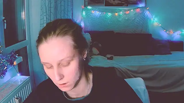 Snapshot of KatiKate chatting on December 2024 05:51:02 PM KatiKate online show from December 2024 05:51:02 PM