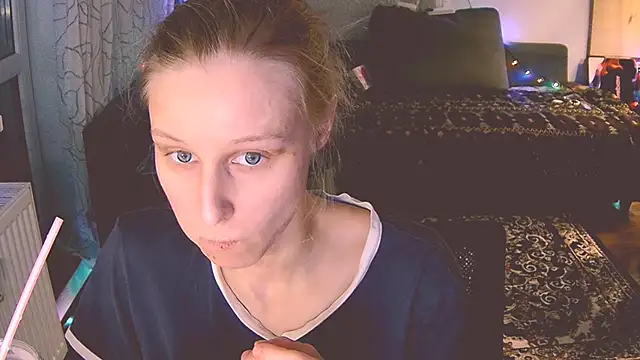 Snapshot of KatiKate chatting on January 2025 07:13:01 PM KatiKate online show from January 2025 07:13:01 PM