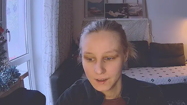 Snapshot of KatiKate chatting on January 2025 11:58:02 AM KatiKate online show from January 2025 11:58:02 AM
