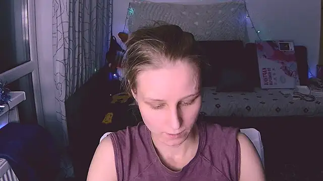 Snapshot of KatiKate chatting on January 2025 02:04:01 AM KatiKate online show from January 2025 02:04:01 AM