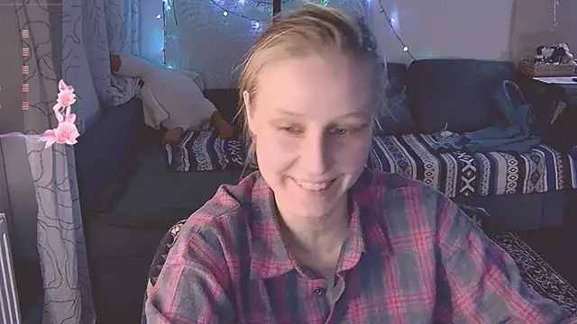 Snapshot of KatiKate chatting on February 2025 07:52:02 PM KatiKate online show from February 2025 07:52:02 PM
