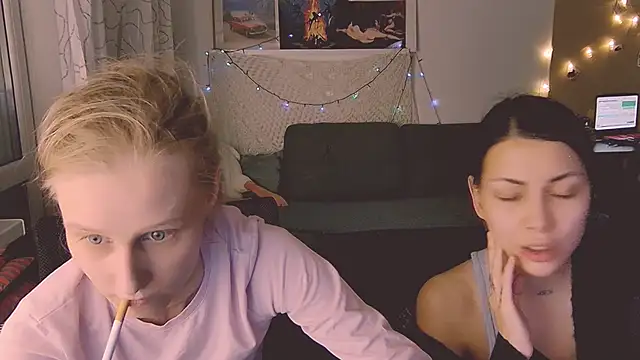 Snapshot of KatiKate chatting on February 2025 11:42:01 PM KatiKate online show from February 2025 11:42:01 PM