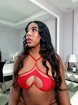Snapshot of KloheCurvy chatting on January 2025 03:50:01 PM KloheCurvy online show from January 2025 03:50:01 PM