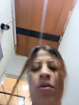 ShyVibes  online show from October 2025 07:15:02 PM