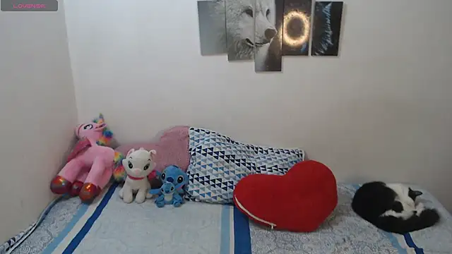 Pocahontas Princess  online show from October 2025 01:57:02 PM