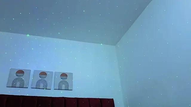 selena castillo online show from October 2025 11:22:02 AM