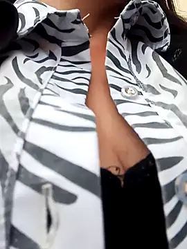 celeste-30  online show from February 2025 06:37:02 PM