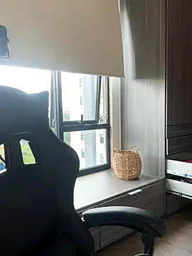 Snapshot of SophieRaily_ chatting on September 2025 07:49:01 PM SophieRaily online show from September 2025 07:49:01 PM