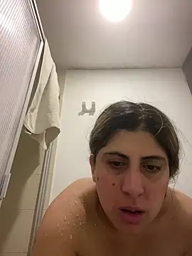 girl anni online show from September 2025 11:01:02 AM