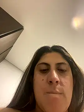 girl anni online show from September 2025 10:20:02 AM