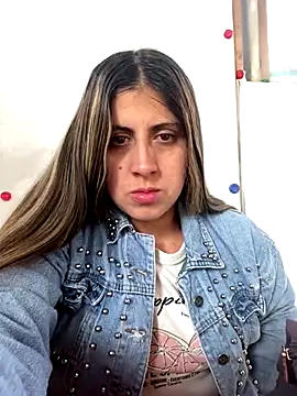 girl anni online show from October 2025 12:11:01 PM